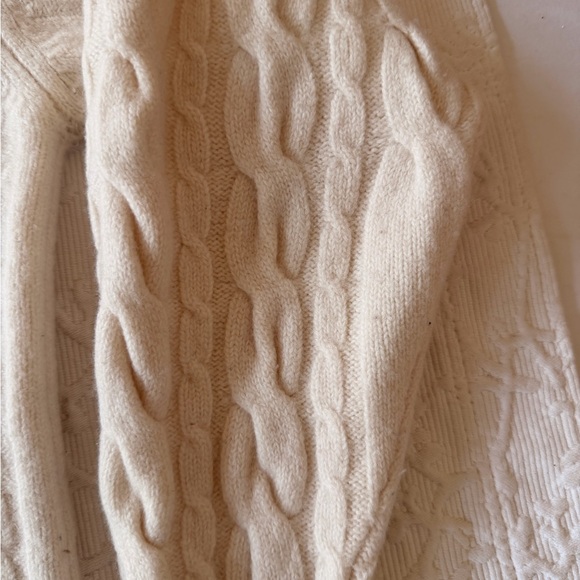 Aritzia Babaton Stargaze Cable Knit Turtleneck Sweater - Picture 5 of 13